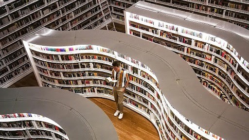 13 Books Worth the Read (Or Listen) in 2024